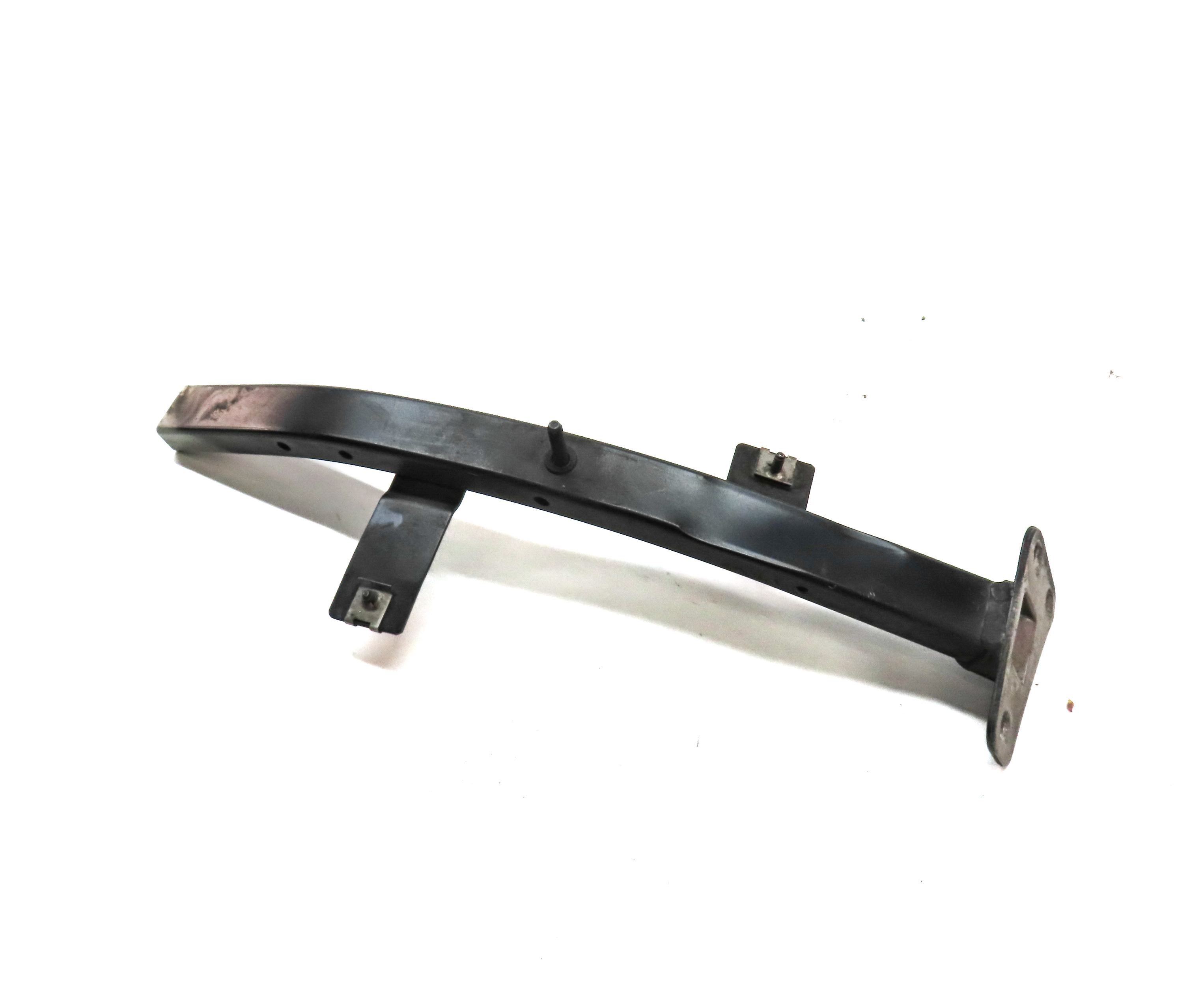 2012 AUDI A8 (D4 4H) FRONT RIGHT PASSENGER FENDER MOUNT SUPPORT BRACKET — exact item pictured